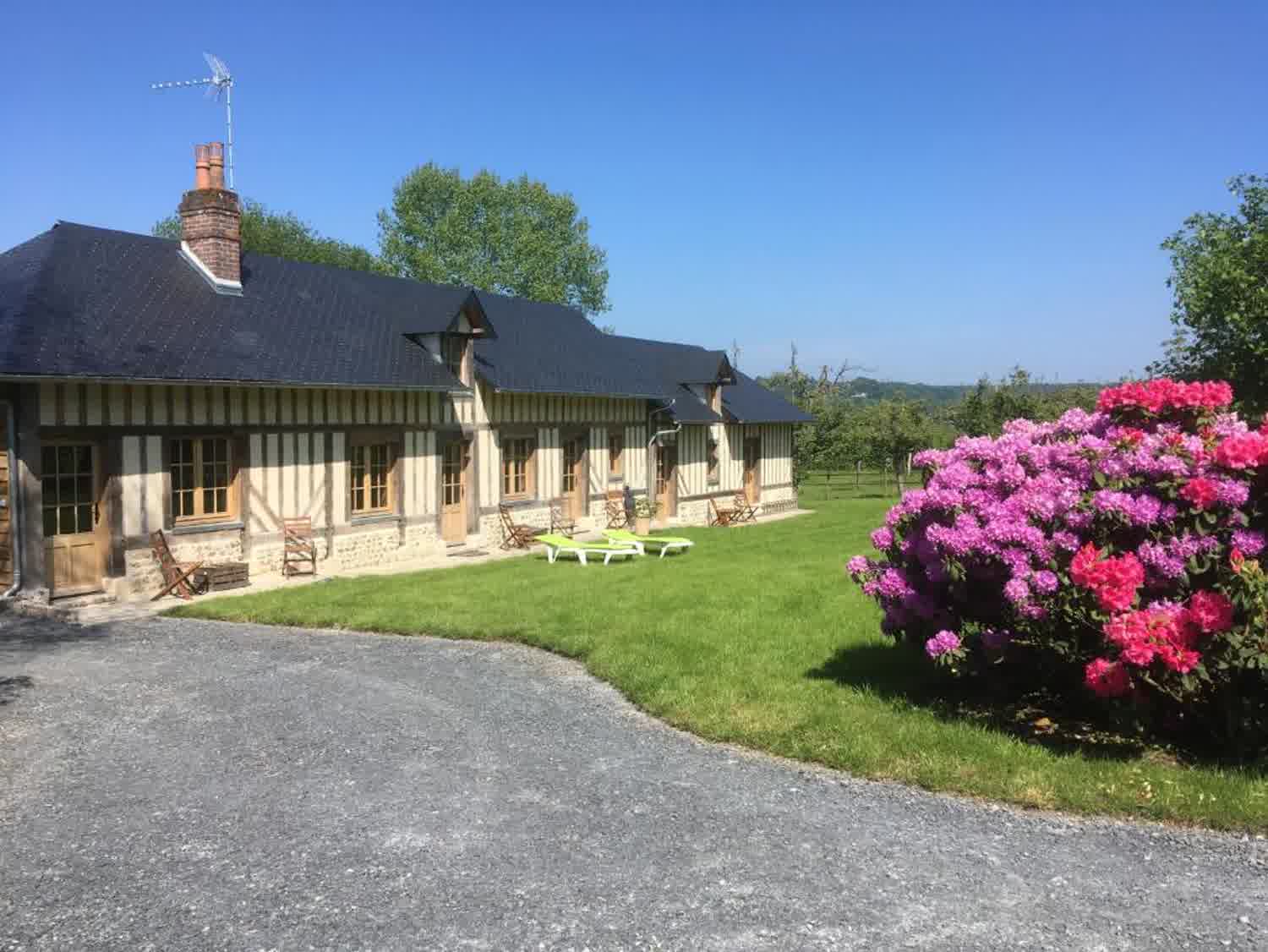 L'auberge du Mont, maison normande à colombages au Breuil-en-Auge